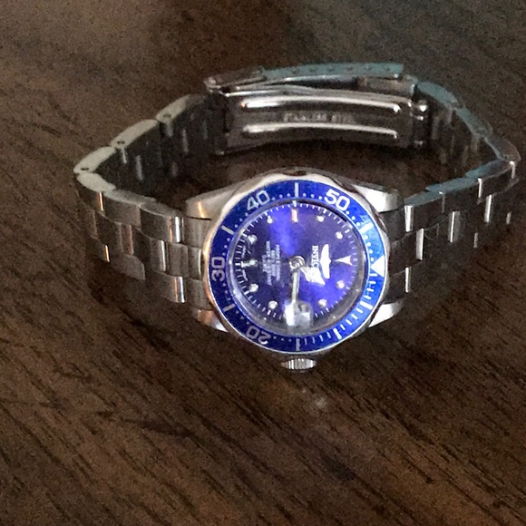 Invicta Accessories - 🌻 Invicta Women’s watch